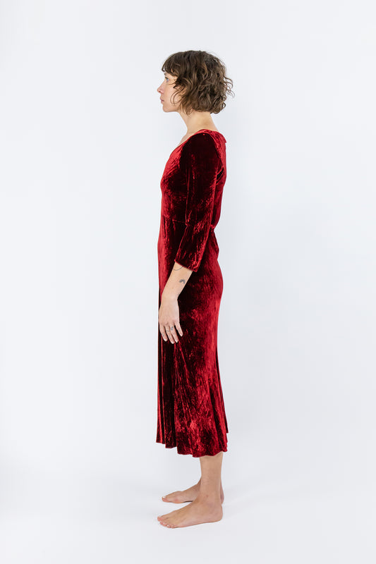 zephyr garone dress in garnet velvet