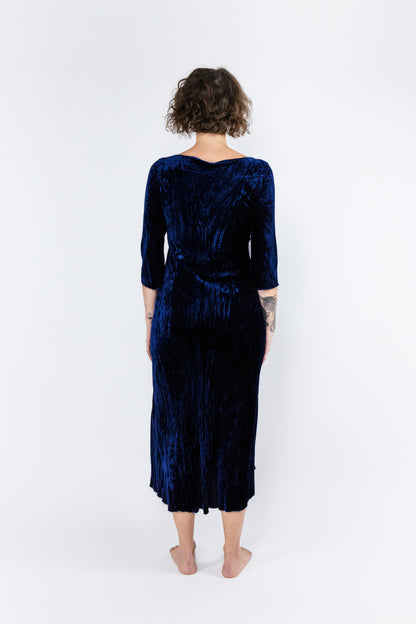 zephyr garone dress in navy velvet