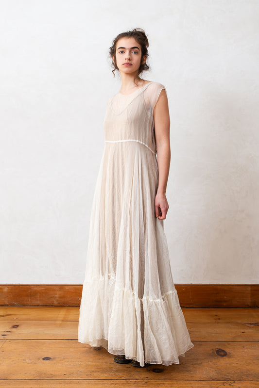 Perdomo Gown