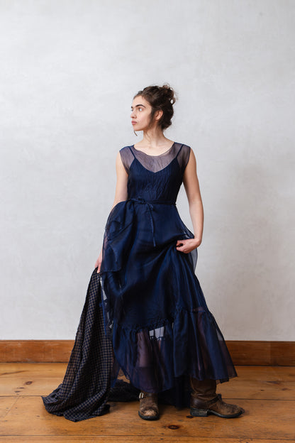 Perdomo Gown