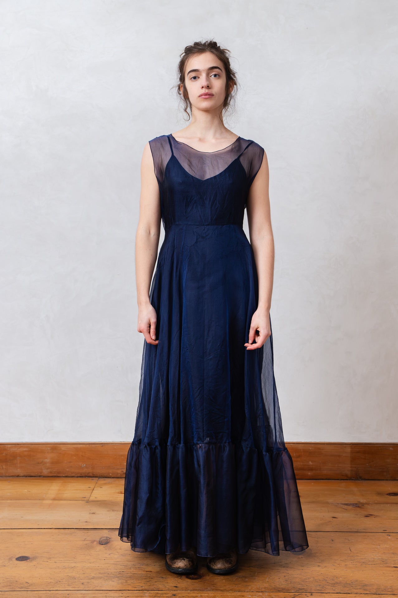 Perdomo Gown