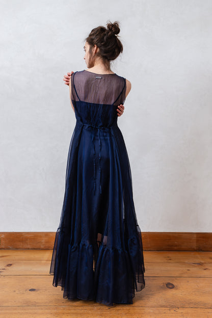 Perdomo Gown