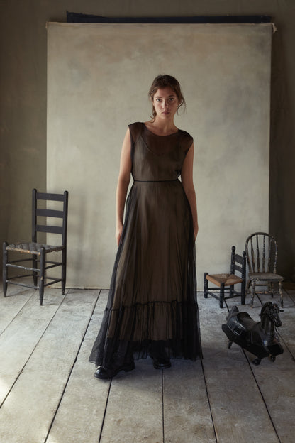 Perdomo Gown